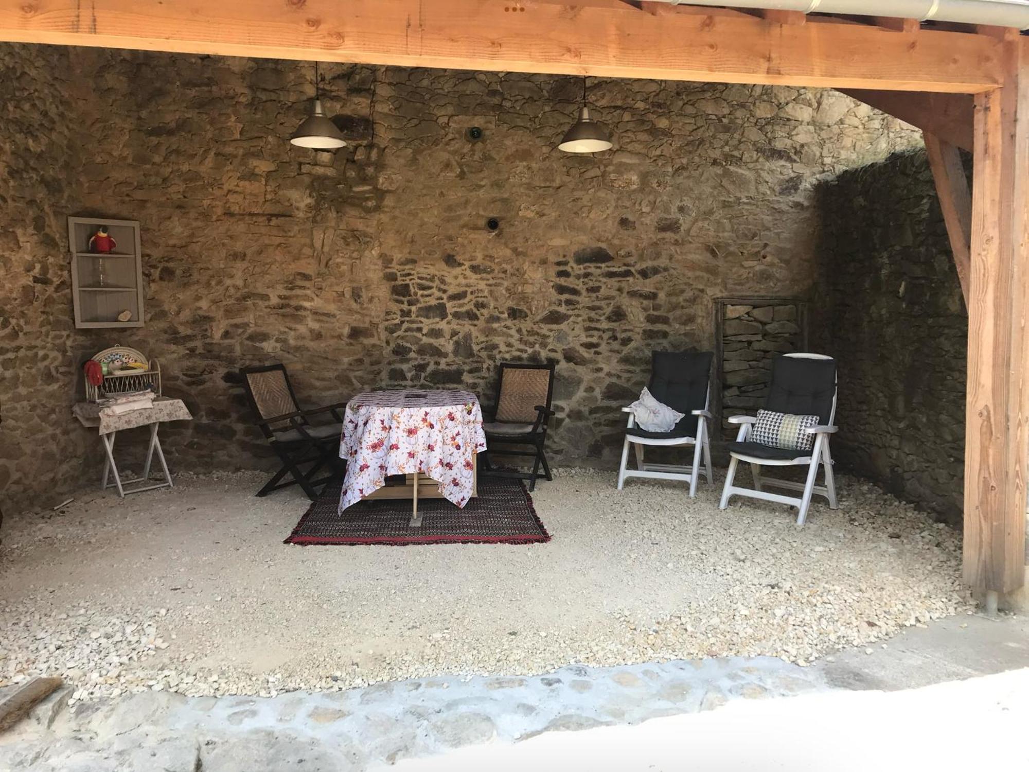 Le Petit Grange Acomodação com café da manhã Le Lindois Exterior foto